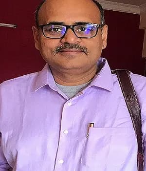 alumni image